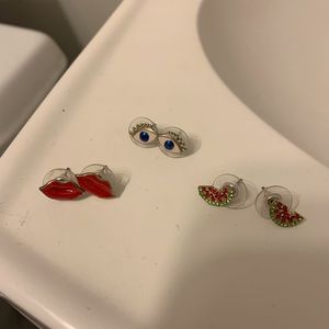Set of 3 costume jewelry